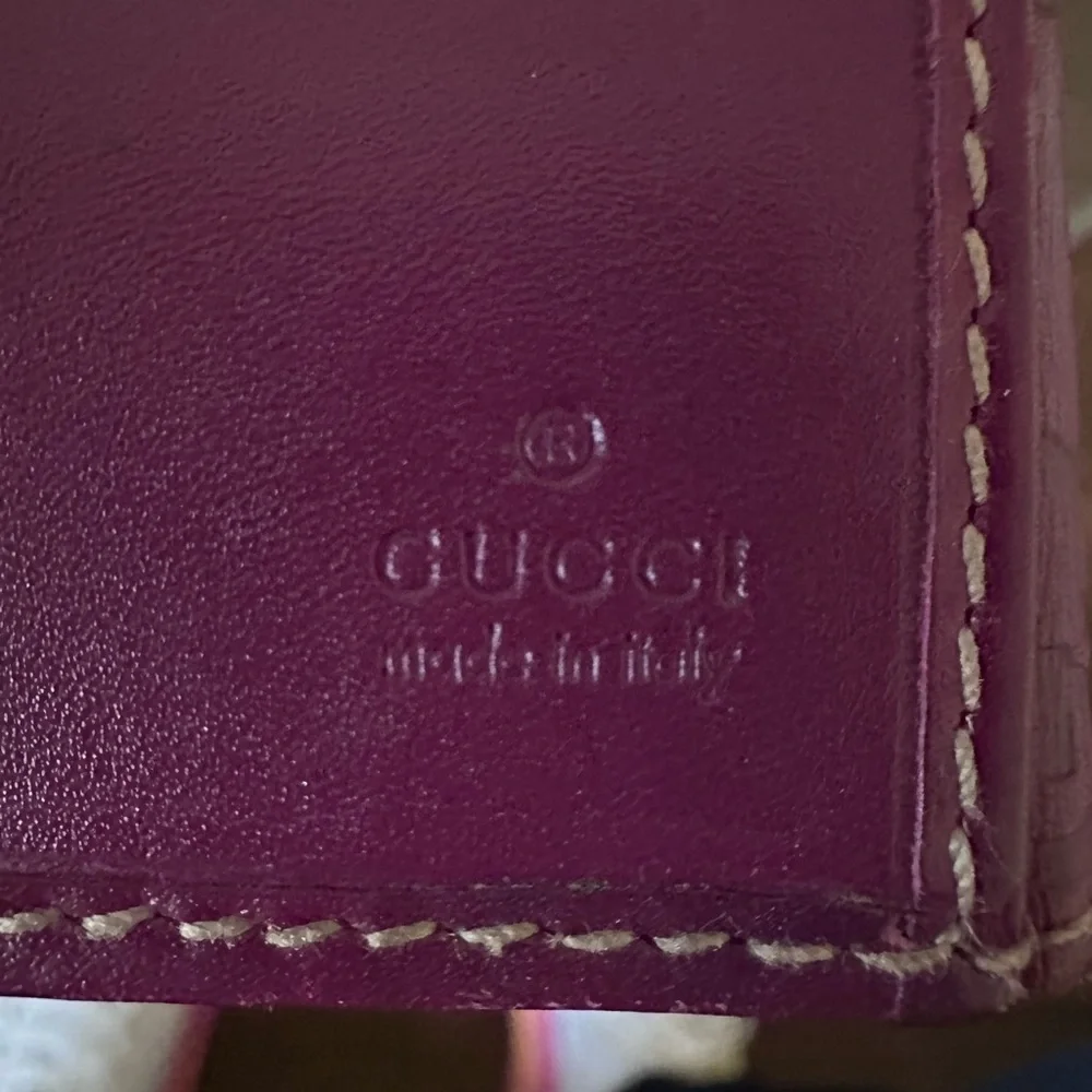 Authentic PURPLE LEATHER GUCCISMA LONG WALLET - Picture 8 of 14